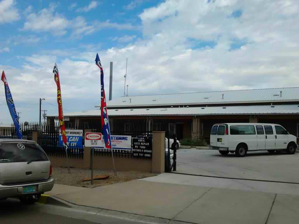 ADeal Auto Repair Shop Front in Albuquerque